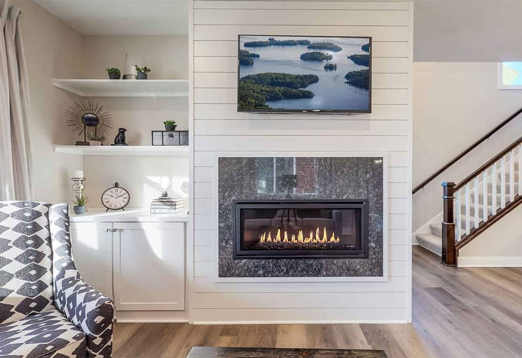 Living room with fireplace